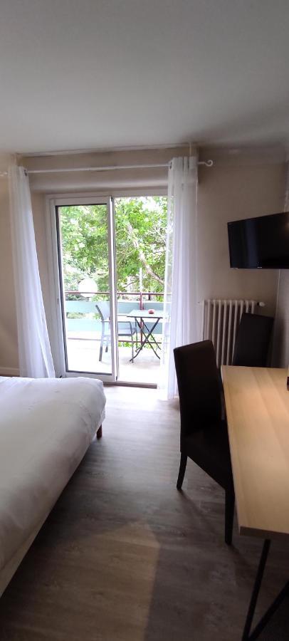 Hostellerie Du Parc Labarthe-Inard Εξωτερικό φωτογραφία