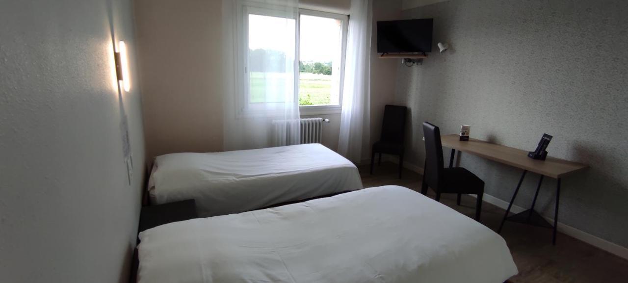 Hostellerie Du Parc Labarthe-Inard Εξωτερικό φωτογραφία