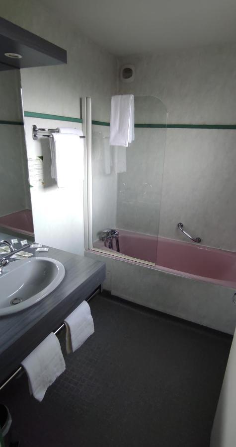 Hostellerie Du Parc Labarthe-Inard Εξωτερικό φωτογραφία