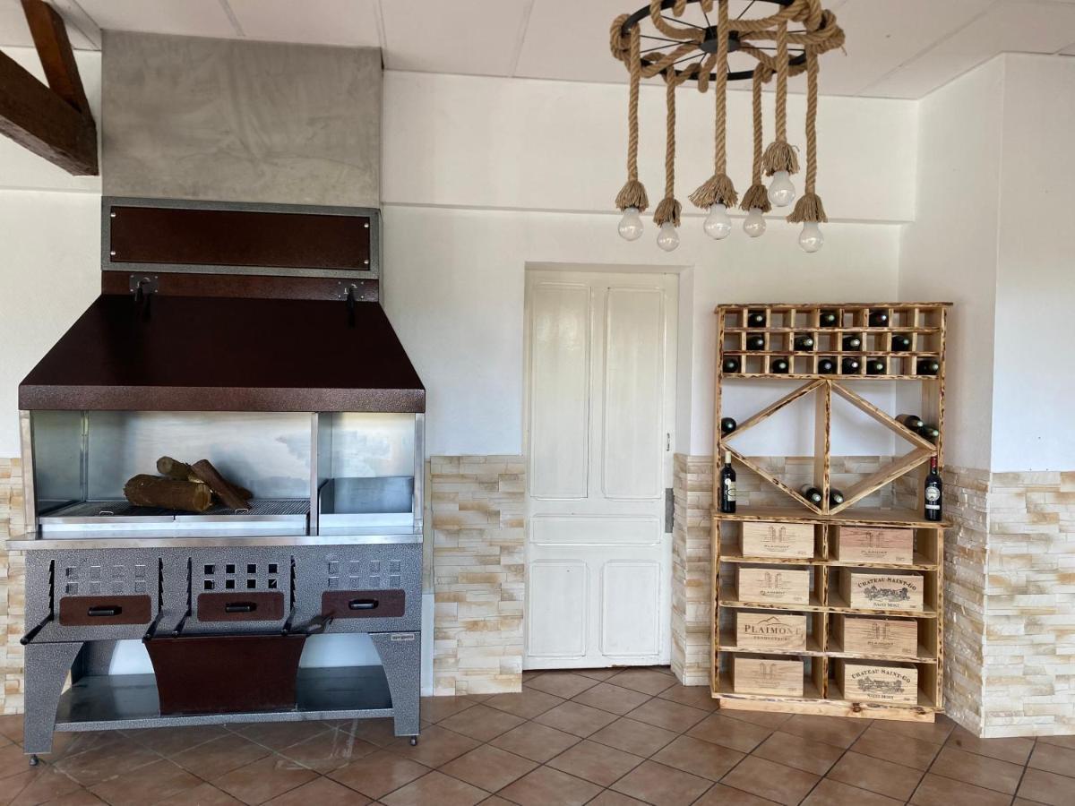 Hostellerie Du Parc Labarthe-Inard Εξωτερικό φωτογραφία